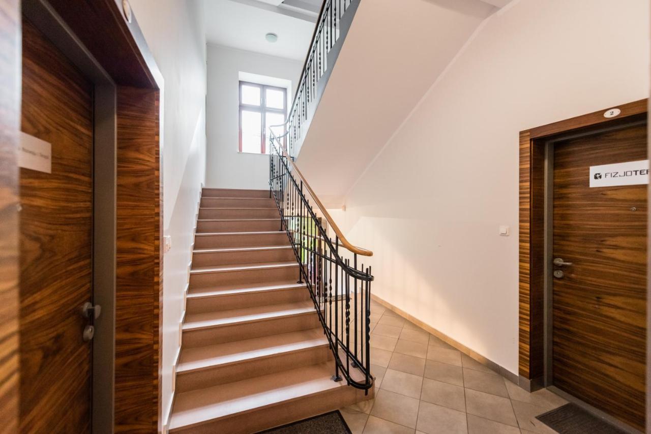 Green Garden Podgorze Apartment Wawelofts Красков Екстериор снимка